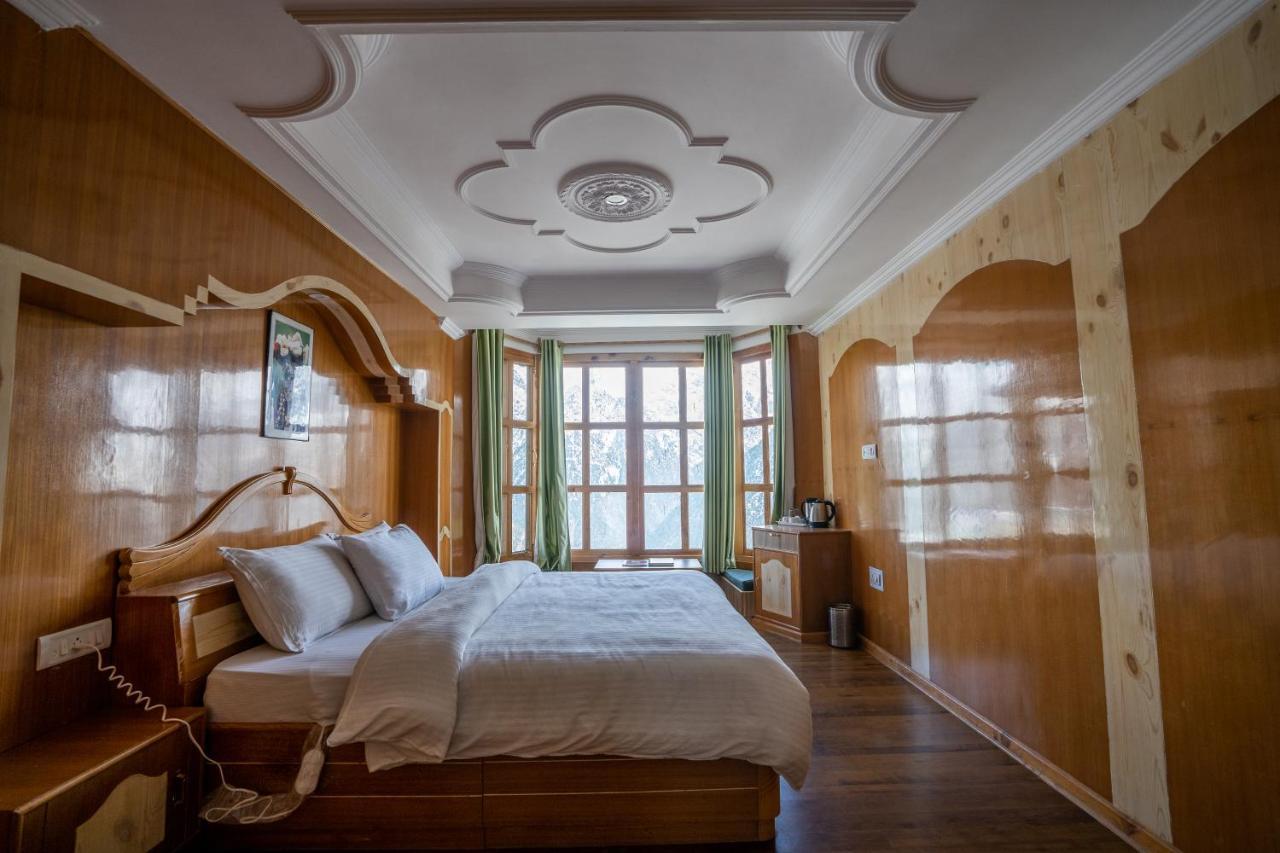 Hotel Kalpa Deshang Ngoại thất bức ảnh