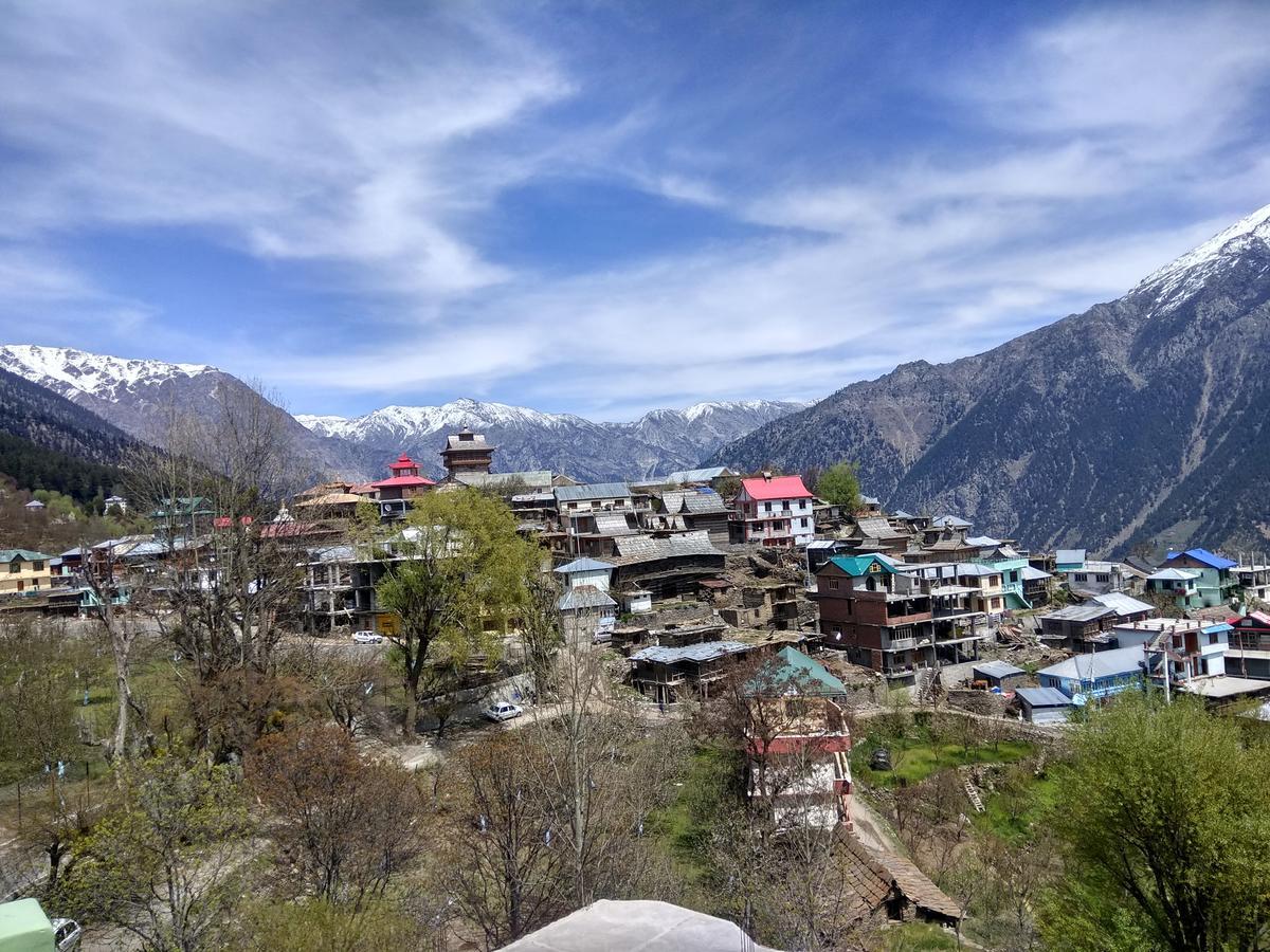 Hotel Kalpa Deshang Ngoại thất bức ảnh